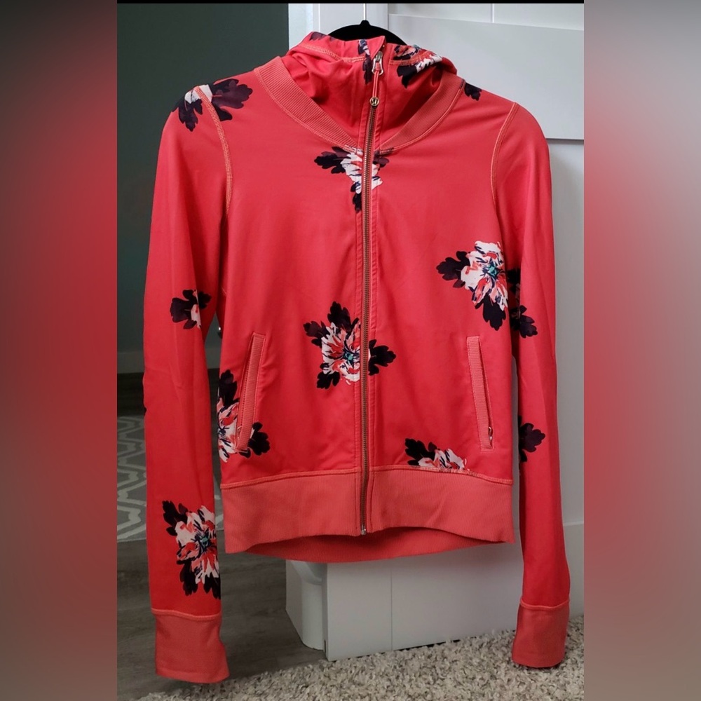 Lululemon Namaskar Hoodie in the Atomic Flower Parfait Pink Atomic Red
